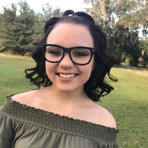 Meet your Posher, Randi